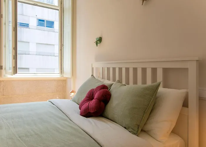 Lovelystay - 2Br Flat With Ac In Duque De Loule