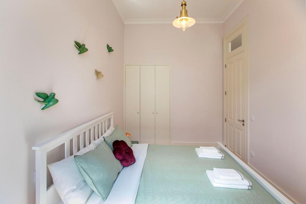 Lovelystay - 2br Flat With Ac In Duque De Loule Apartment *