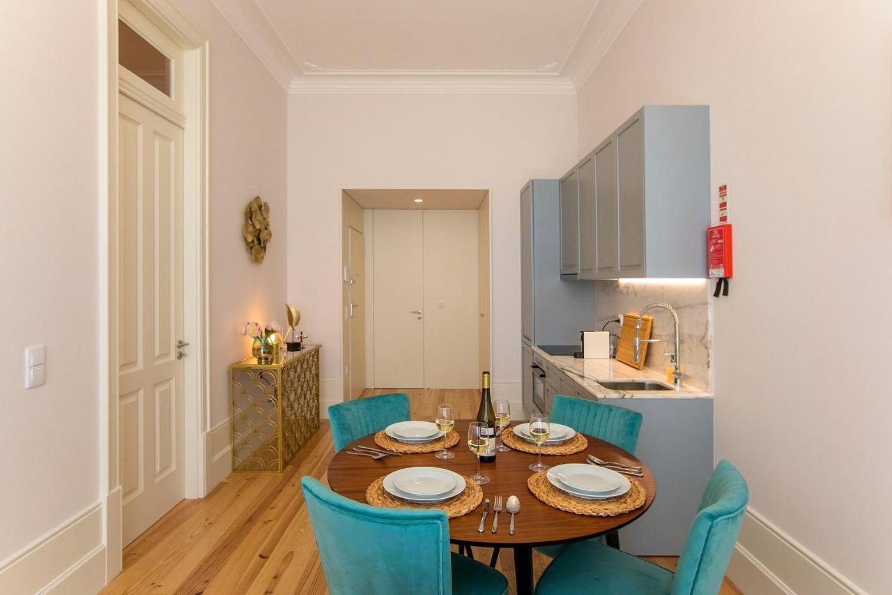 Lovelystay - 2br Flat With Ac In Duque De Loule Apartment Porto