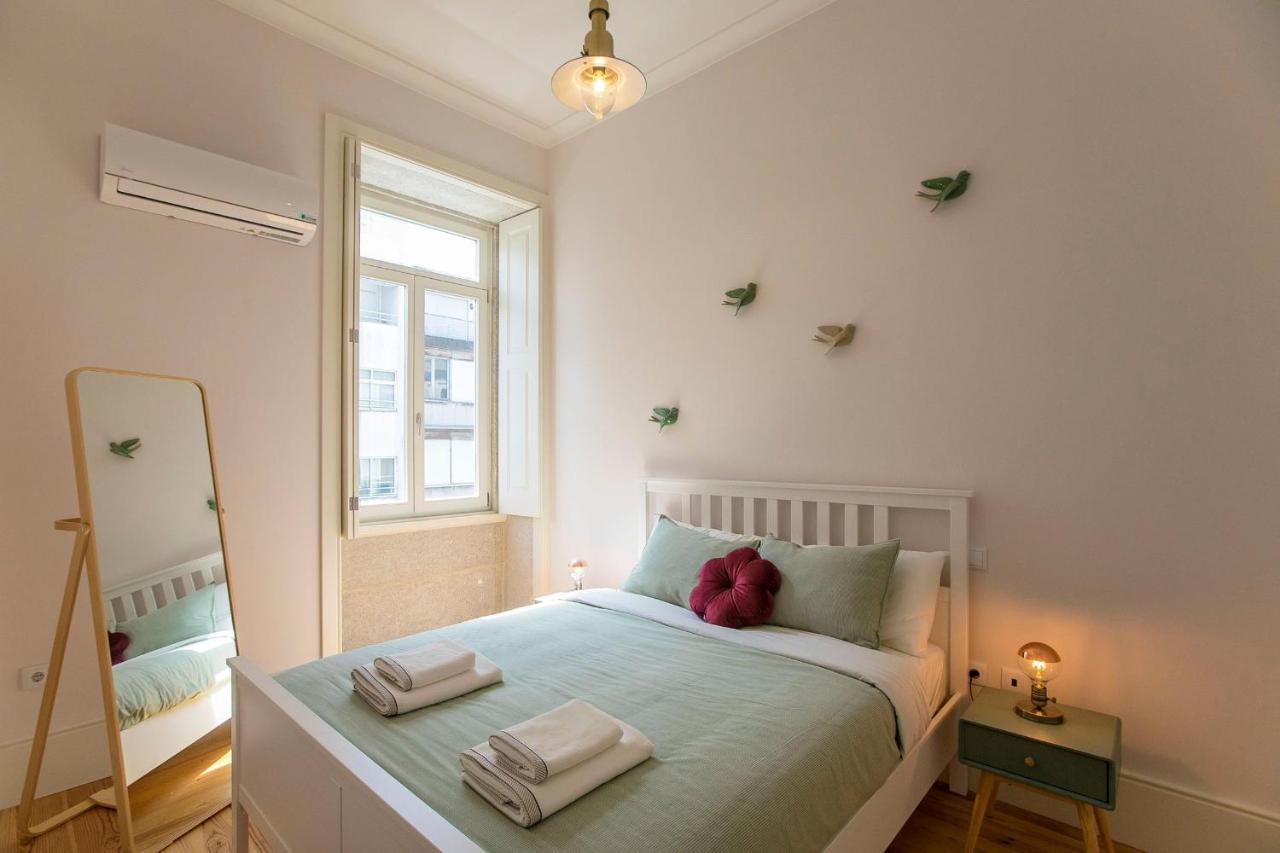 Lovelystay - 2br Flat With Ac In Duque De Loule Apartment Porto