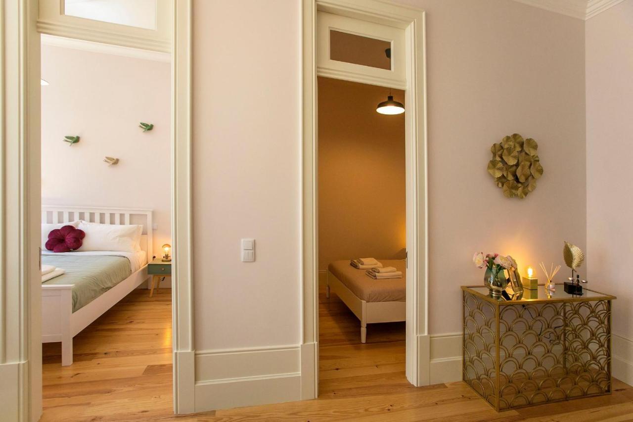 Apartment Lovelystay - 2br Flat With Ac In Duque De Loule Porto